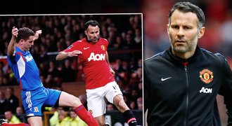 Giggs se loučil, postavil sám sebe. Na hřišti řádil s mladíky!