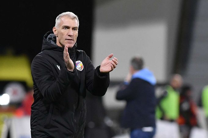 Plzeň v Teplicích sledoval i Trpišovský. Viděl zásahy VAR i trápení Hyského týmu Plzeň v Teplicích sledoval i Trpišovský. Viděl zásahy VAR i trápení Hyského týmu