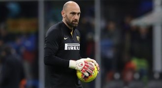 Bizarní story gólmana Interu: dvakrát za půl roku vyloučen, i když 6 let nechytal