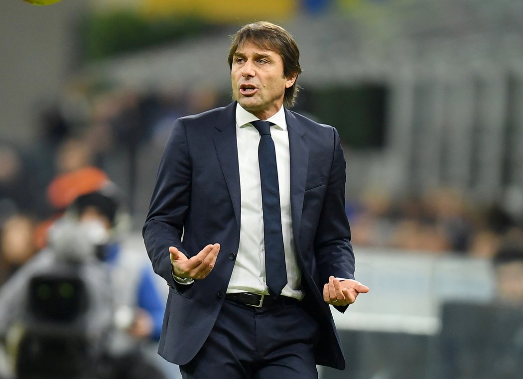 Trenér Interu Milán Antonio Conte