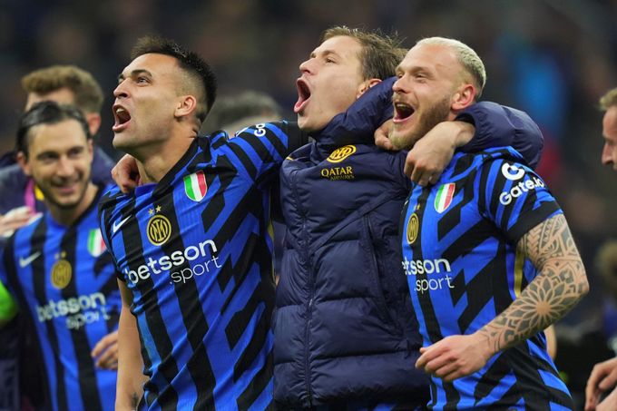 Nadstavba po italsku: Serii A může rozhodnout play off zápas. Kdo by hrál doma? Nadstavba po italsku: Serii A může rozhodnout play off zápas. Kdo by hrál doma?