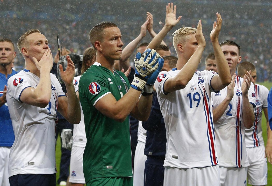 Fotbalisté Islandu si postupem do čtvrtfinále EURO vydobyli respekt po celém světě