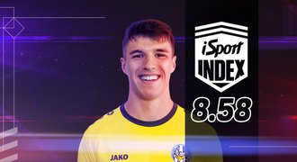 Letec Gabriel ovládl iSport Index: Ať se lidé na fotbal nechodí jen ožrat