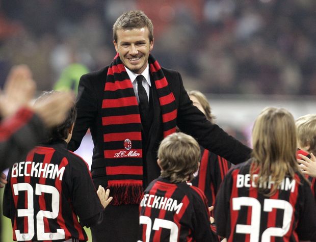 David Beckham na stadionu AC Milán. David Beckham na stadionu AC Milán.