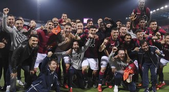 Boloňa uzavřela Serii A triumfem nad Neapolí, Krejčí hrál čtyři minuty