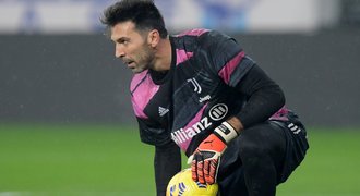 Buffon řeší, co dál. V Juventusu definitivně končí, najde ještě motivaci?