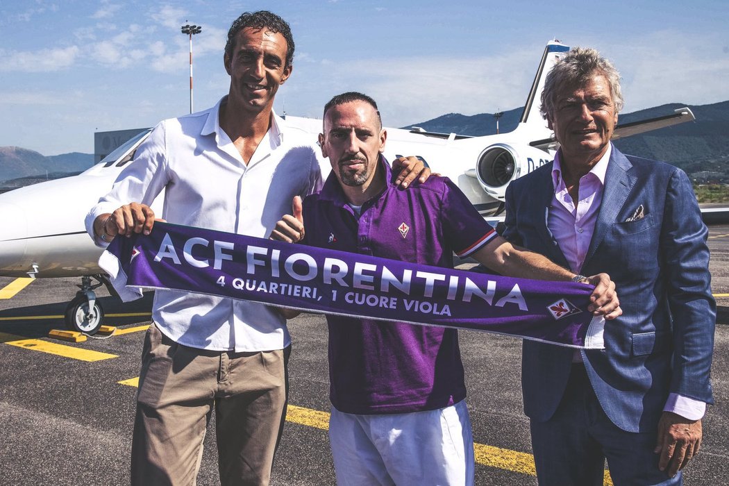 Fiorentinu opustil Ribéry po dvou letech