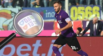 V Itálii vadí vzpomínka na Astoriho (†31). Pokuty zaplatíme, říká Fiorentina