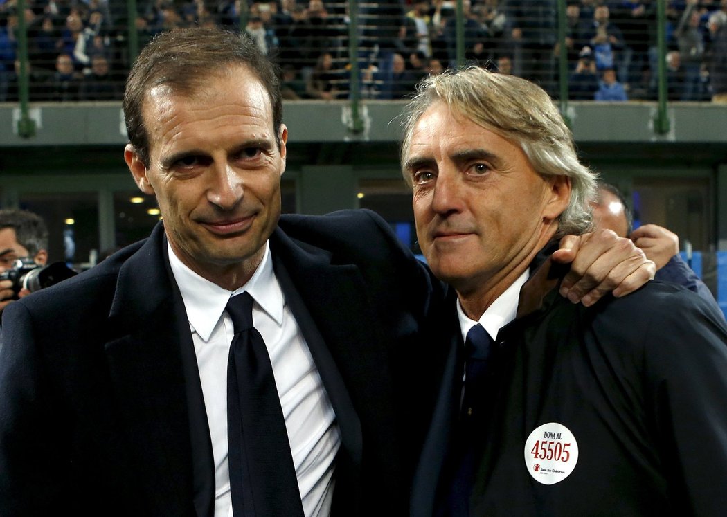 Trenéři obou celků. Massimo Allegri (Juventus) a Roberto Mancini (Inter).