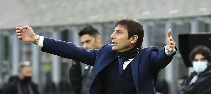 Trenér Interu Milán Antonio Conte