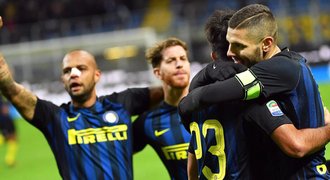 Inter přestřílel Fiorentinu, lídr Juventus padl. Džeko zase řádil