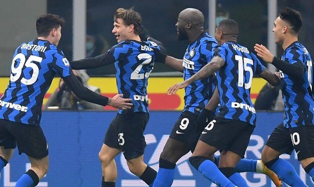 Inter ve šlágru přemohl Juventus! Obhájce titulu i s Ronaldem ztrácí