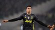 Joao Cancelo z Juventusu se raduje z branky do sítě Lazia Řím