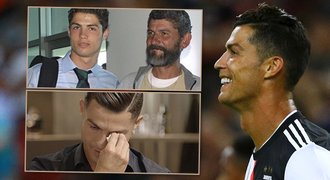 Emotivní Ronaldo: Plakal u videa s otcem a promluvil o obvinění