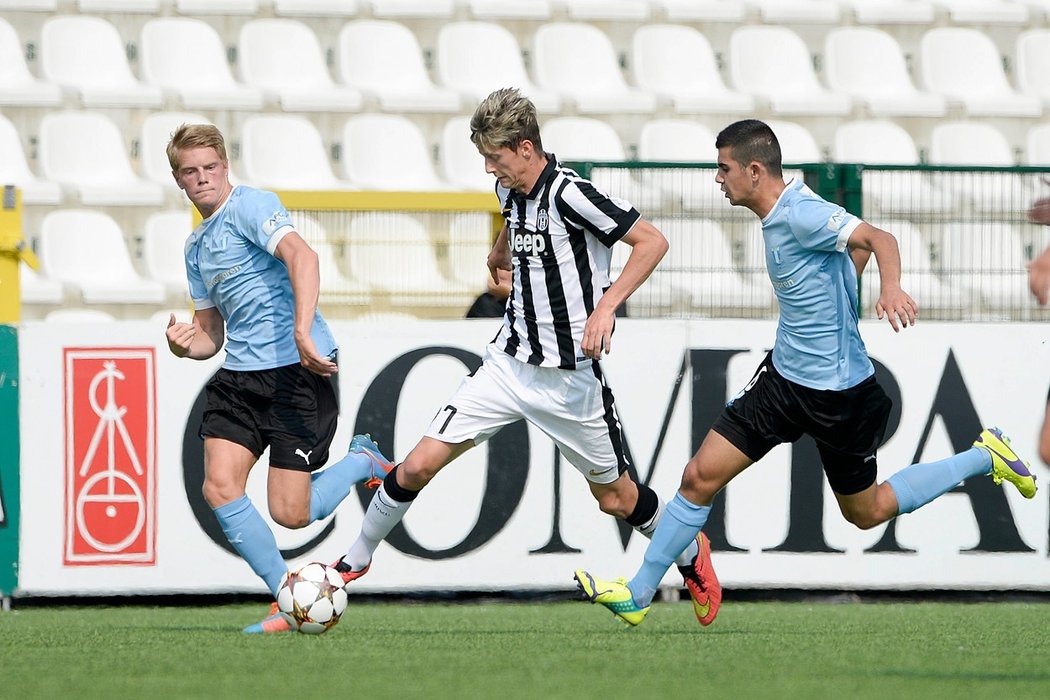 Pavel Nedvěd Romana Macka chválí a říká, že patří k oporám v klubu