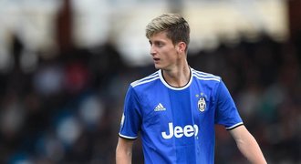 Talent Macek přestoupil do Lugana, Juventus pořád má předkupní právo