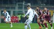 Cristiano Ronaldo proměnil penaltu v derby Juventusu s FC Turín