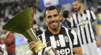 AC Milán si poradilo s Turínem, Juventus převzval pohár pro mistry