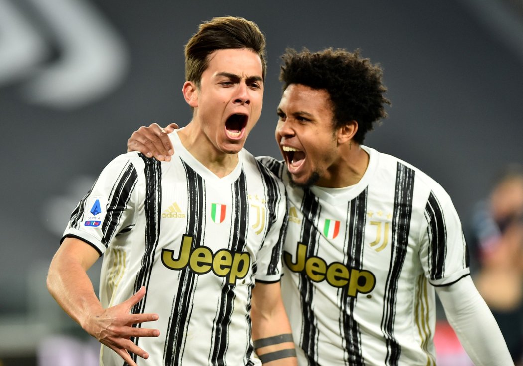 Juventus v dohrávce 3. kola italské ligy porazil Neapol 2:1