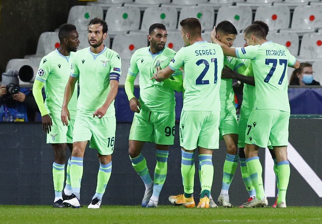 Fotbalisté Lazia Řím otočili v nastavení druhého poločasu souboj na hřišti FC Turín, kde nakonec slavili vítězství 4:3