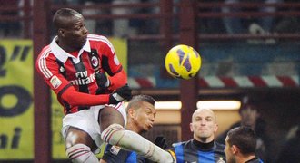 Balotelli Inter na lopatky nesložil, milánské derby nemá vítěze