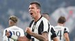 Fotbalisté Juventusu vyhráli nad Bergamem 3:1. Jeden z gólů "Staré dámy" vstřelil Mario Mandžukič.
