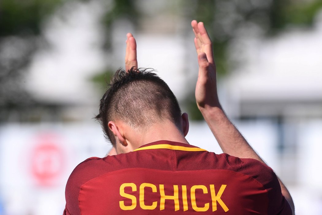 Patrik Schick a jeho radost z gólu na půdě Spalu