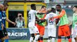 Fotbalisté Boloni překvapivě otočili duel na hřišti Interu Milán, zazářil mladík Musa Juwara