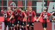 Fotbalisté AC Milán díky brankám Oliviera Girouda porazili v italské lize Cagliari