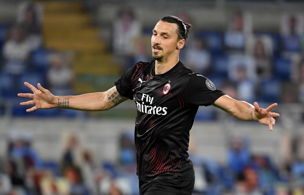 Zlatan Ibrahimovic měl pozitivní test na COVID-19 a AC Milán tak v 3. předkole Evropské ligy nepomůže