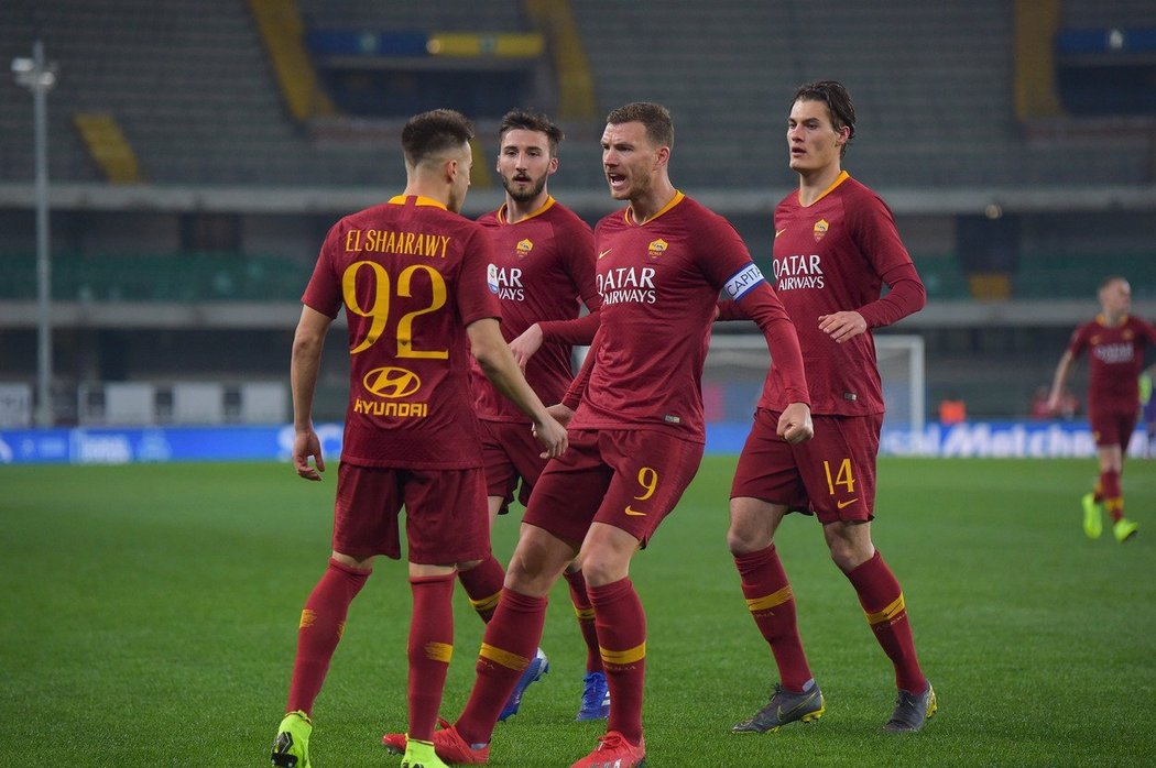 Fotbalisté AS Řím zdolali poslední Chievo 3:0 a vybojovali povinné tři body