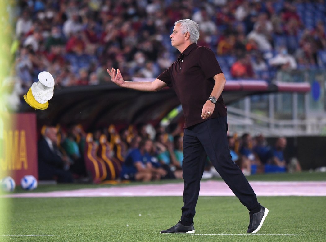 José Mourinho oslavil tisící zápas výhrou
