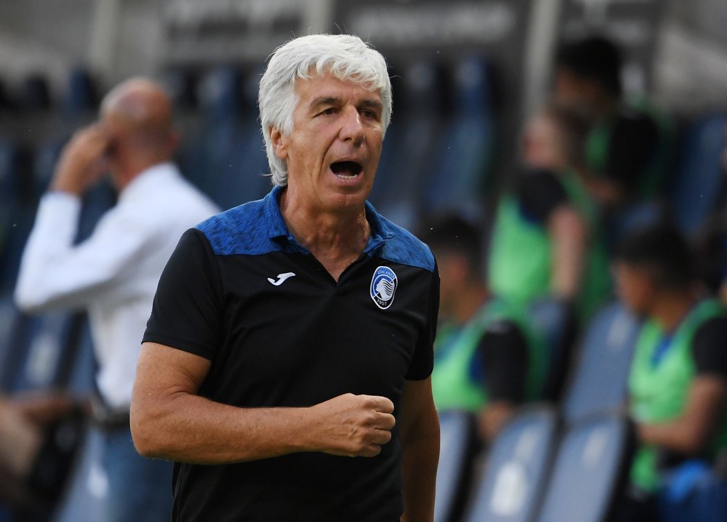 Trenér Atalanty Gian Piero Gasperini byl v prvním poločase vyloučen