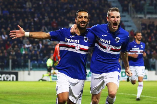Sampdoria byla na hřišti Cagliari blízko k výhře, Fabio Quagliarella dal dva góly a mohl se radovat i s Jakubem Janktem Sampdoria byla na hřišti Cagliari blízko k výhře, Fabio Quagliarella dal dva góly a mohl se radovat i s Jakubem Janktem