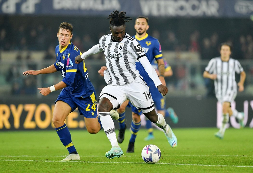 Juventus vyhrál v Serii A popáté v řadě, proti Veroně rozhodl Moise Kean