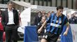Kouč Interu Milán Mourinho sleduje svěřence