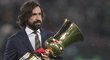 Andrea Pirlo přišel jako volný hráč a slavil s Juventusem tři tituly v řadě