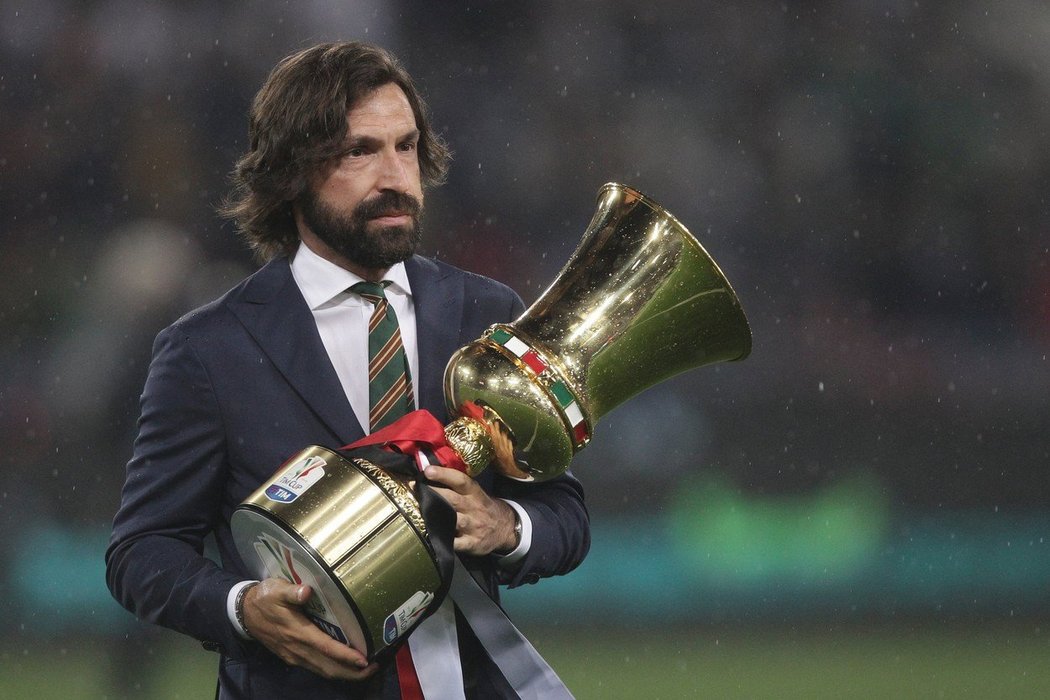 Andrea Pirlo přišel jako volný hráč a slavil s Juventusem tři tituly v řadě