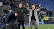 Rozzlobený trenér AS Řím José Mourinho během šlágru proti Juventusu