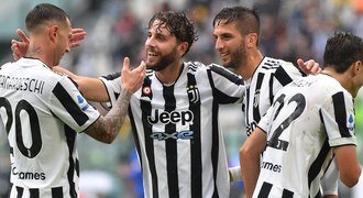 Juventus má druhou výhru, římské derby pro Lazio. Neapol dál bez ztráty