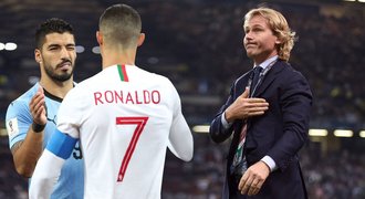 Suárez s Ronaldem v Juventusu! Střelec Barcelony se nabídl Nedvědovi