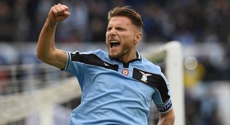 Immobile sestřelil hattrickem Janktovu Sampdorii. Lazio má 11. výhru v řadě