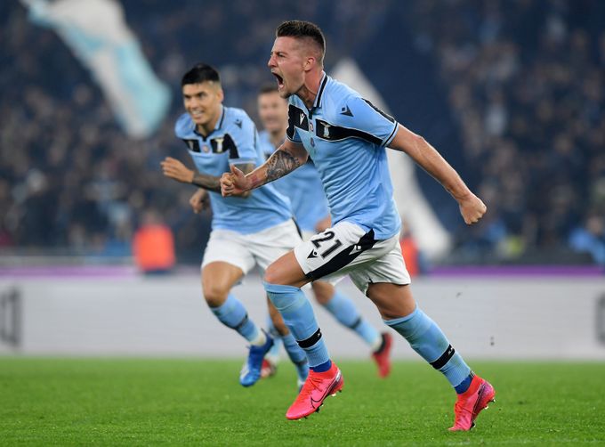 Lazio porazilo Inter a je druhé. Zmrhal byl u prohry s Juventusem Lazio porazilo Inter a je druhé. Zmrhal byl u prohry s Juventusem