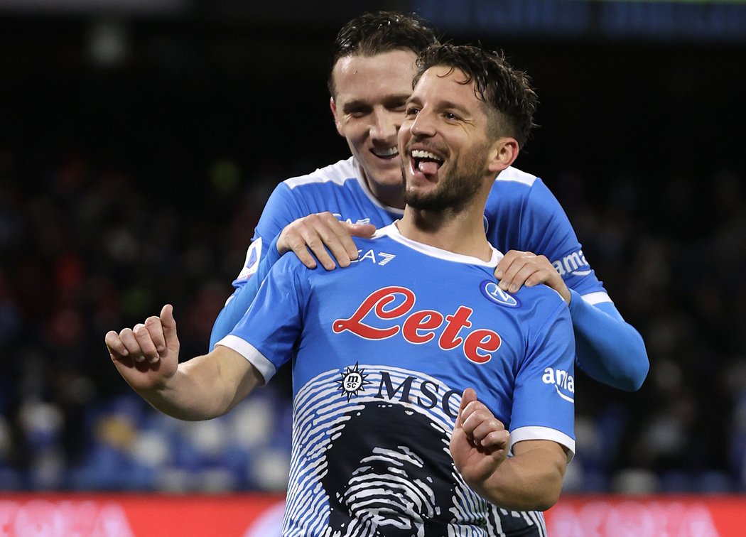 Dvěma góly se pod výhru Neapole podepsal Dries Mertens