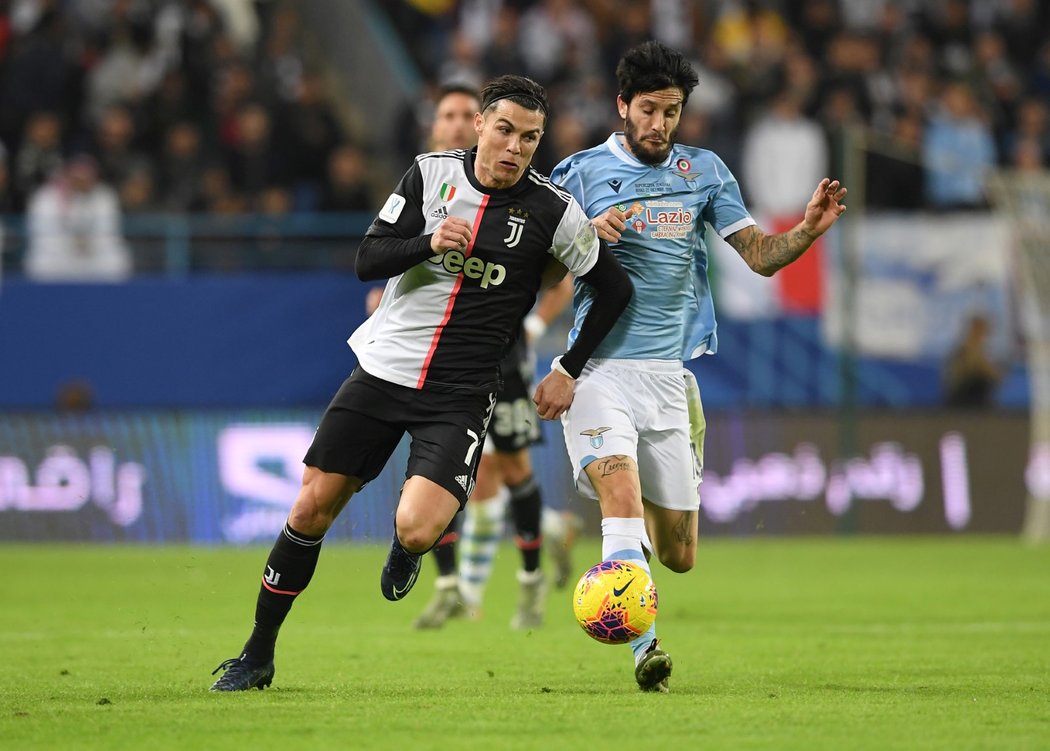 Fotbalisté Lazia Řím porazili Juventus 3:1 a vybojovali italský Superpohár