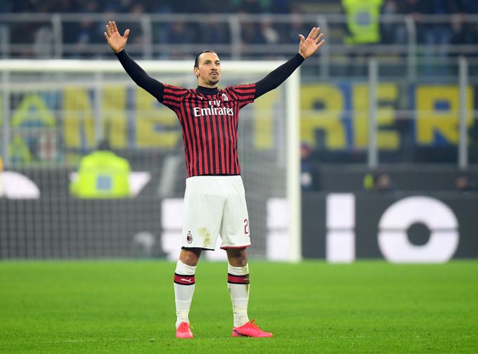 Nejdřív Zlatanova show, pak obrat! Derby o Milán vyhrál Inter a vede ligu Nejdřív Zlatanova show, pak obrat! Derby o Milán vyhrál Inter a vede ligu