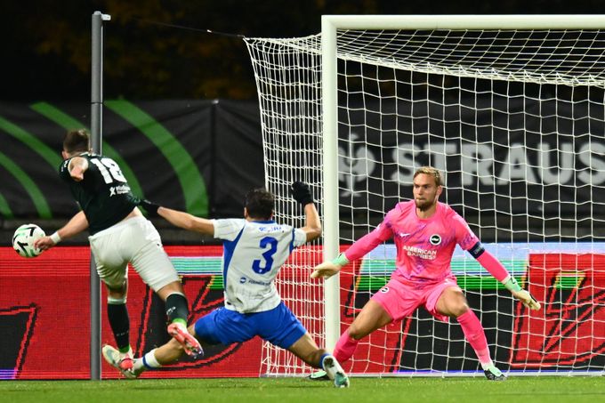 ONLINE: Jablonec - Brighton 0:0. Šance za šancí! Domácím svědčí hrát na brejky ONLINE: Jablonec - Brighton 0:0. Šance za šancí! Domácím svědčí hrát na brejky