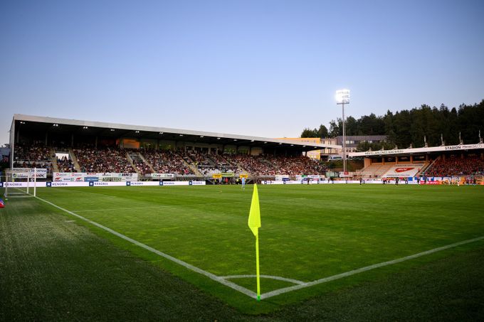 Po euforii starosti. Jablonec musí řešit stadion, Střelnice nevyhovuje požadavkům UEFA Po euforii starosti. Jablonec musí řešit stadion, Střelnice nevyhovuje požadavkům UEFA