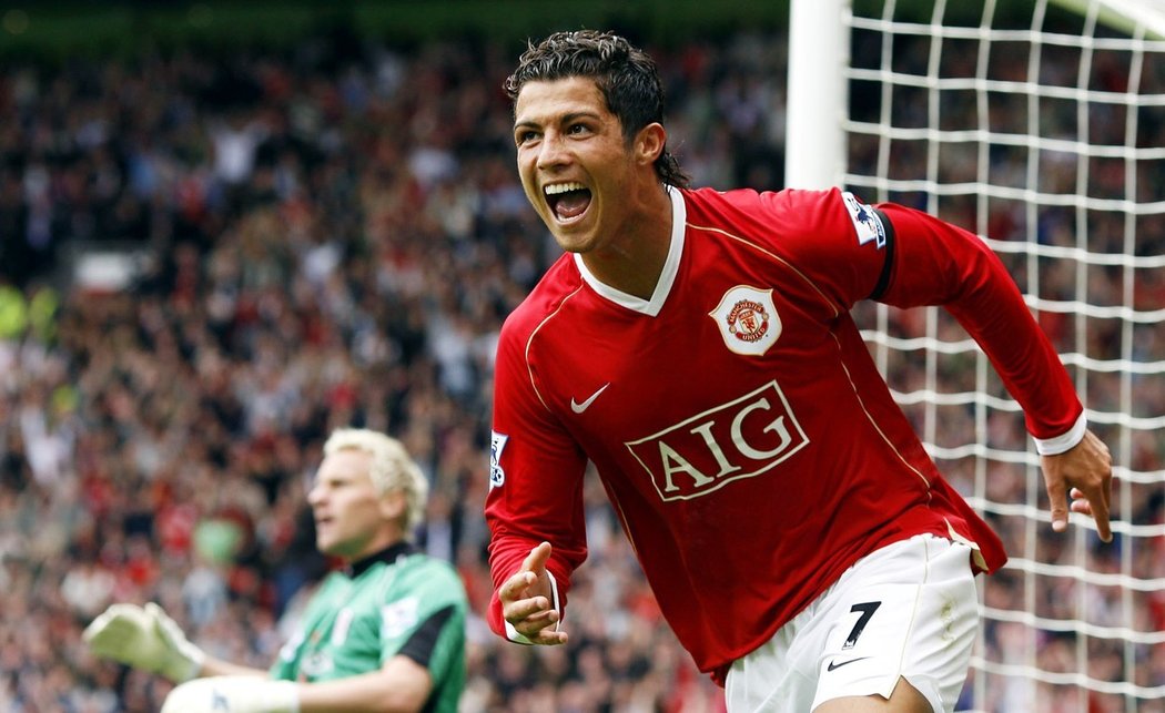 2006. Jedna z mnoha gólových radostí v barvách Manchesteru United.