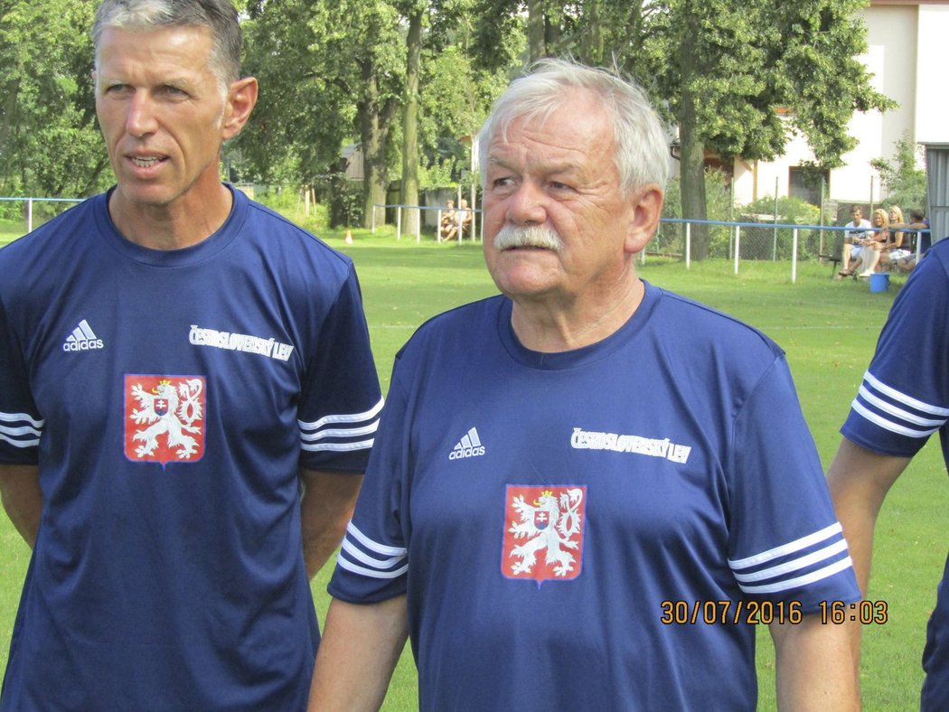 Trenér SK Slavia Praha Jaroslav Šilhavý a moderátor Karel Šíp